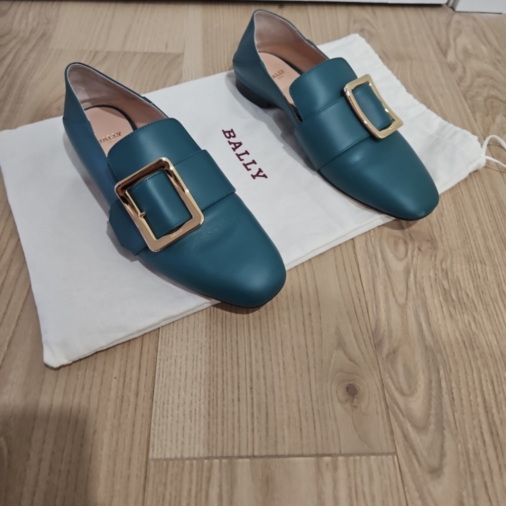 SOLD**Bally Women's Blue Turquoise Loafers with Gold Accent